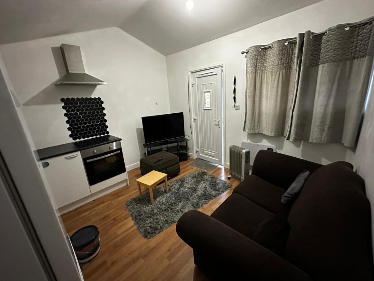 Apartment 10b Sunset Park Homes *